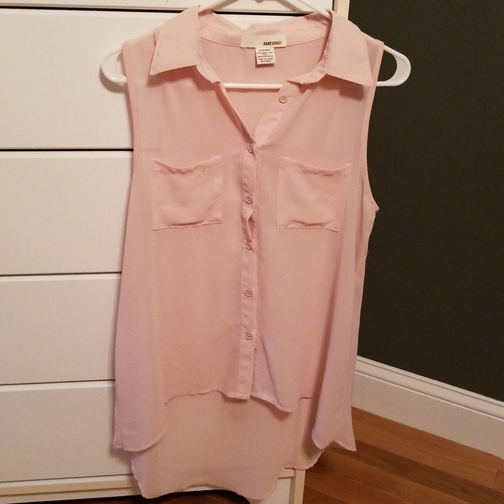 Sheer pink sleeveless tunic top